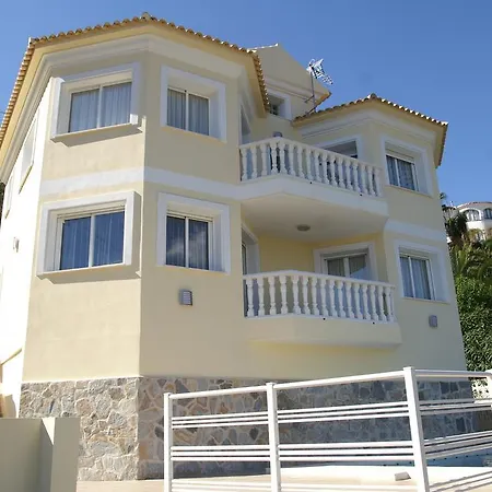 Maryvilla 1220